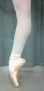 トウシューズを履いて踊る、その行動自体が一種のアートです